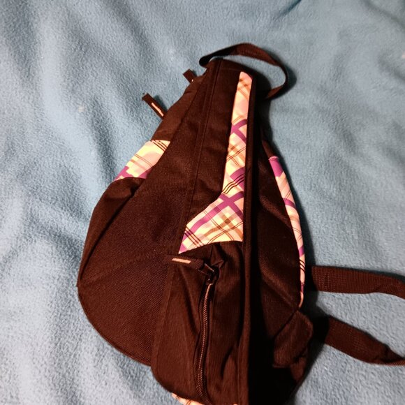 Tracker cross body bag / backpack black with purple white checkered design - Picture 3 of 5